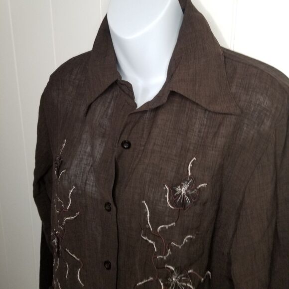 Women's Top Blouse Size Medium Brown Embroidered Long Sleeve New - Picture 6 of 11